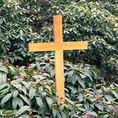Grabkreuz Eiche, klein, natur lackiert